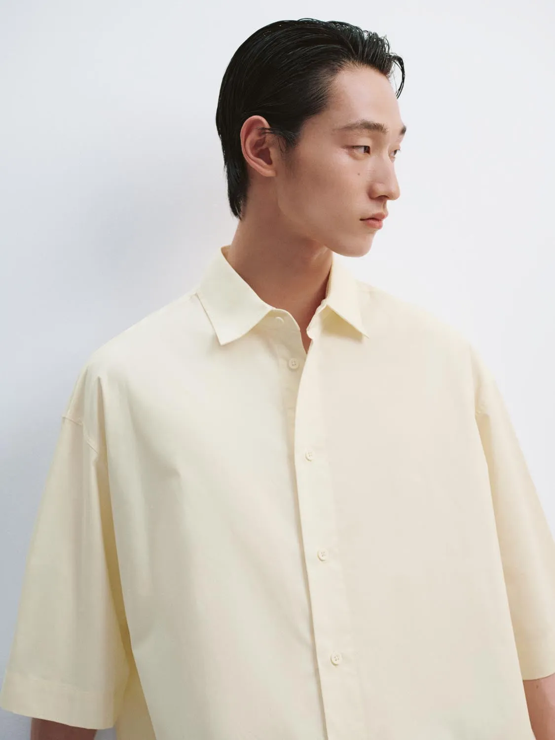 Short Sleeve Shirts sold by Urban Revivo product image thumbnail 3