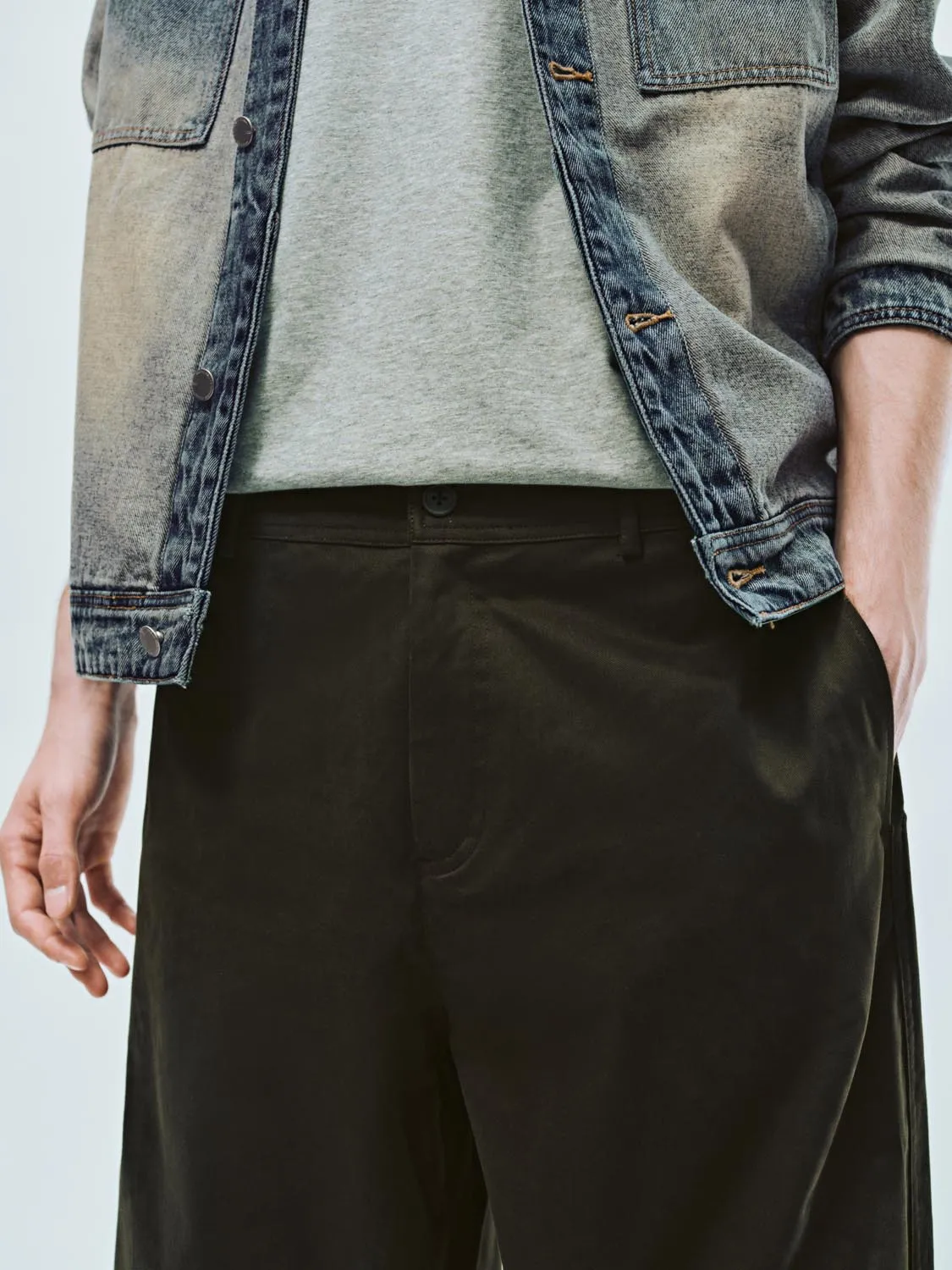 Trousers sold by Urban Revivo product image thumbnail 5