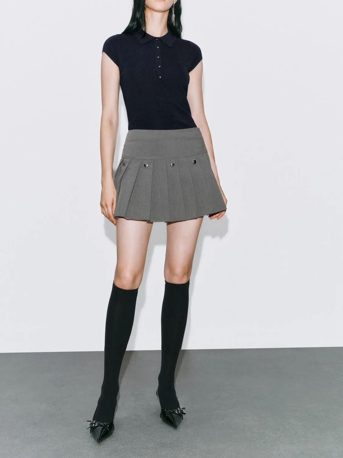 Pleated A-Line Mini Skirts sold by Urban Revivo product image thumbnail 2