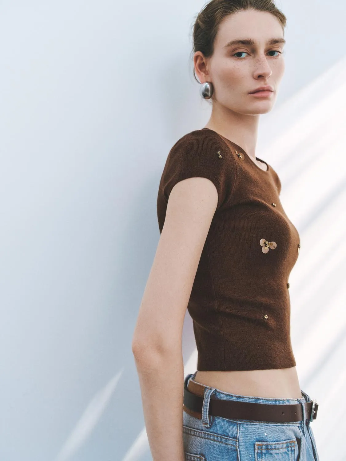 Short Sleeve Knitted T-Shirts sold by Urban Revivo product image thumbnail 2