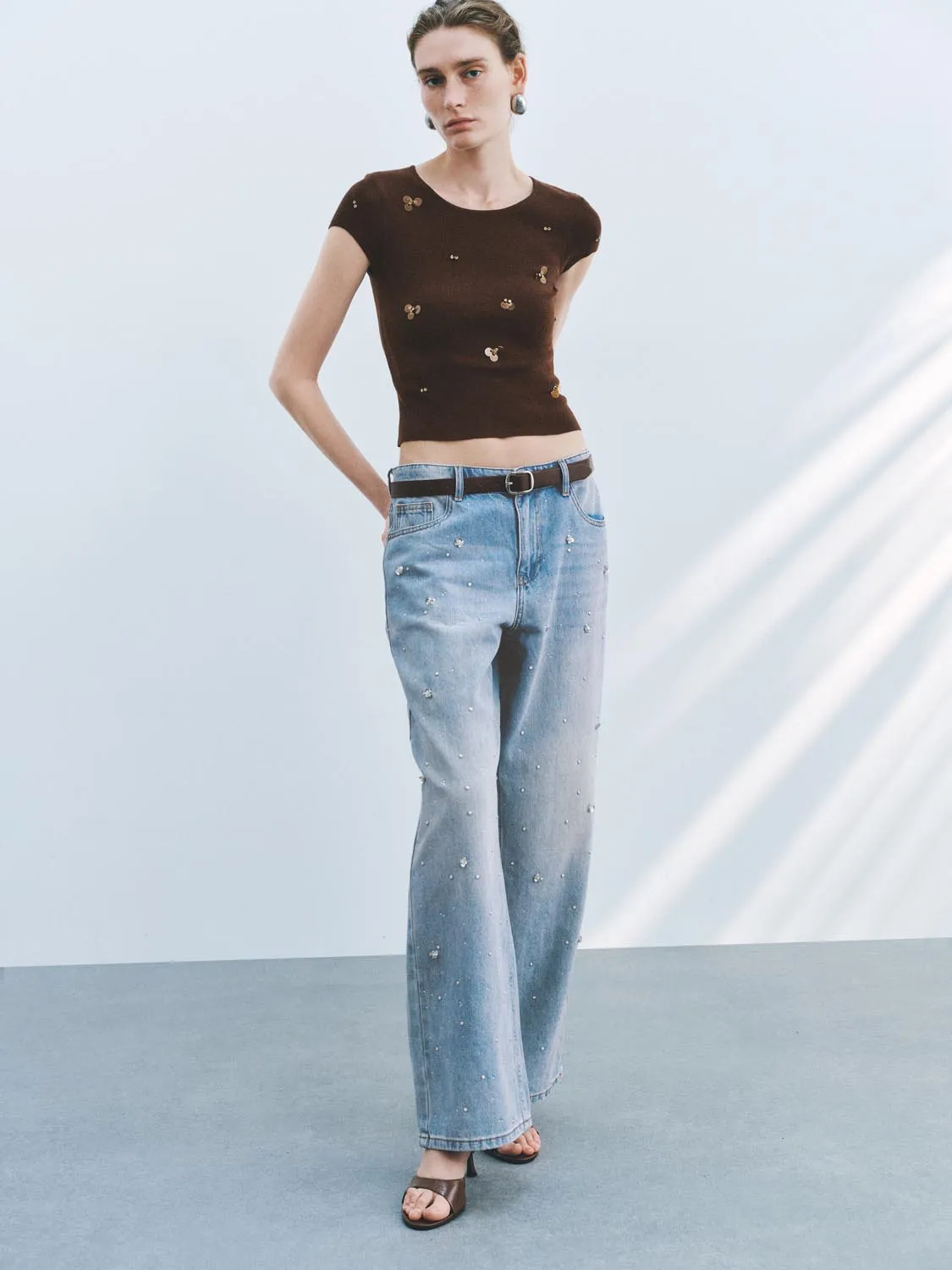 Short Sleeve Knitted T-Shirts sold by Urban Revivo product image thumbnail 4