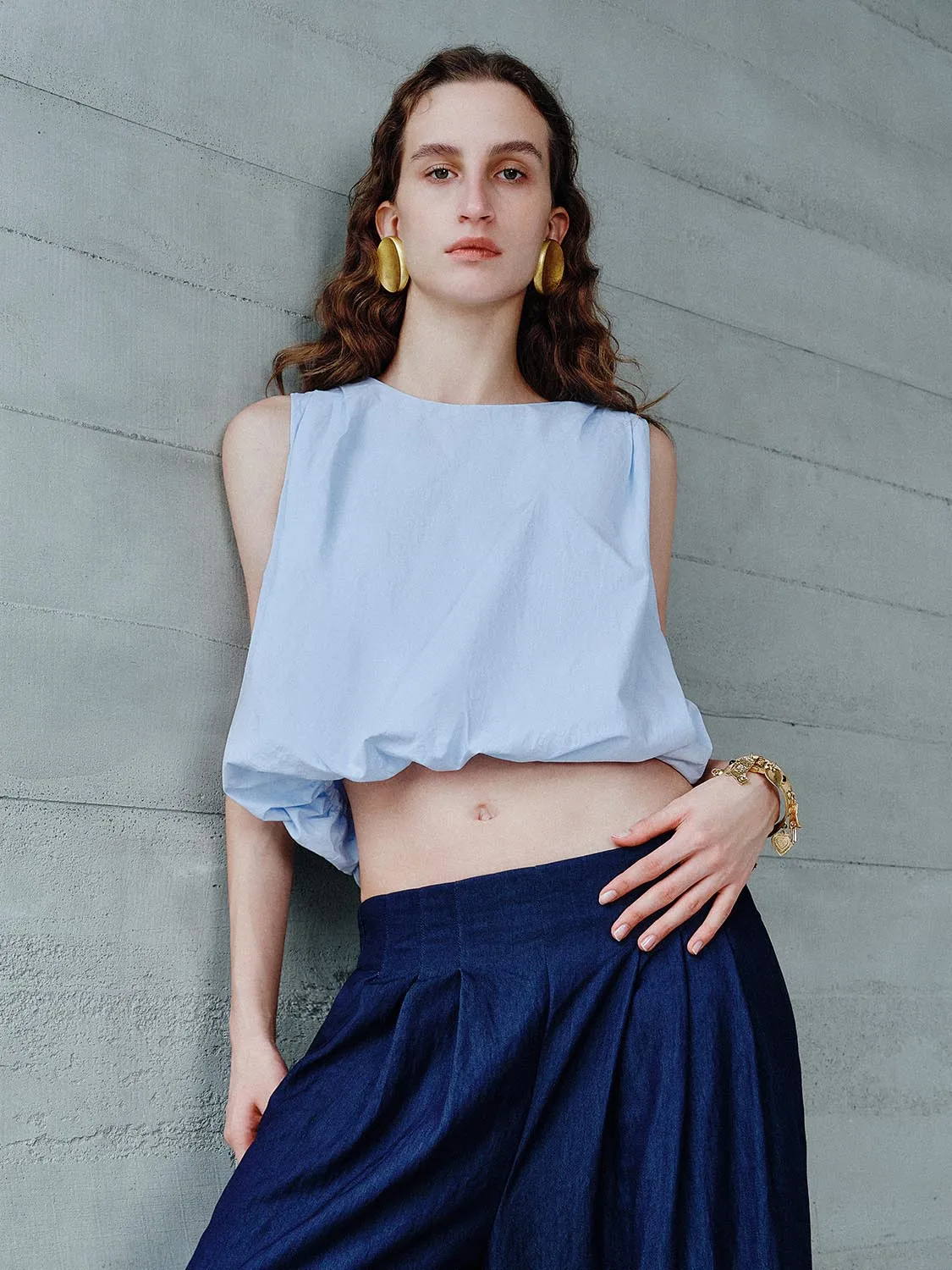 Bubble Overhead Shirts sold by Urban Revivo