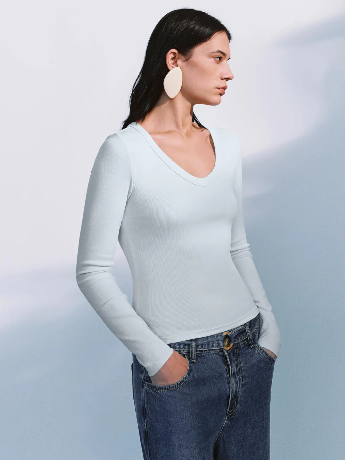 Long Sleeve T-Shirts sold by Urban Revivo product image thumbnail 2