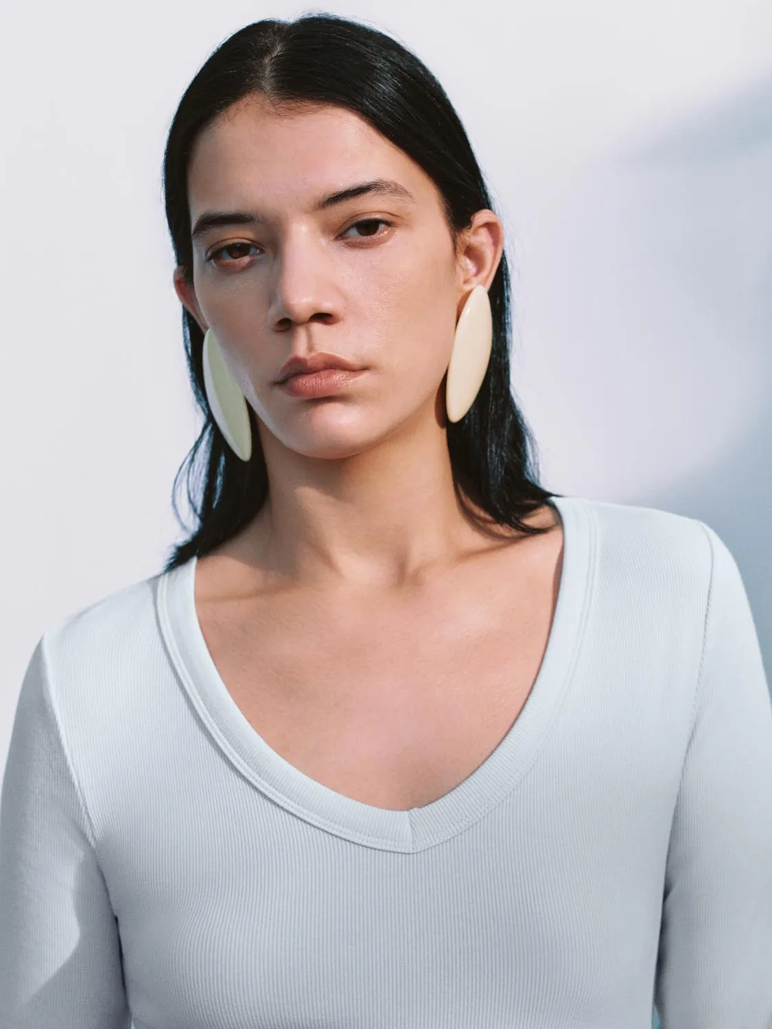 Long Sleeve T-Shirts sold by Urban Revivo product image thumbnail 3