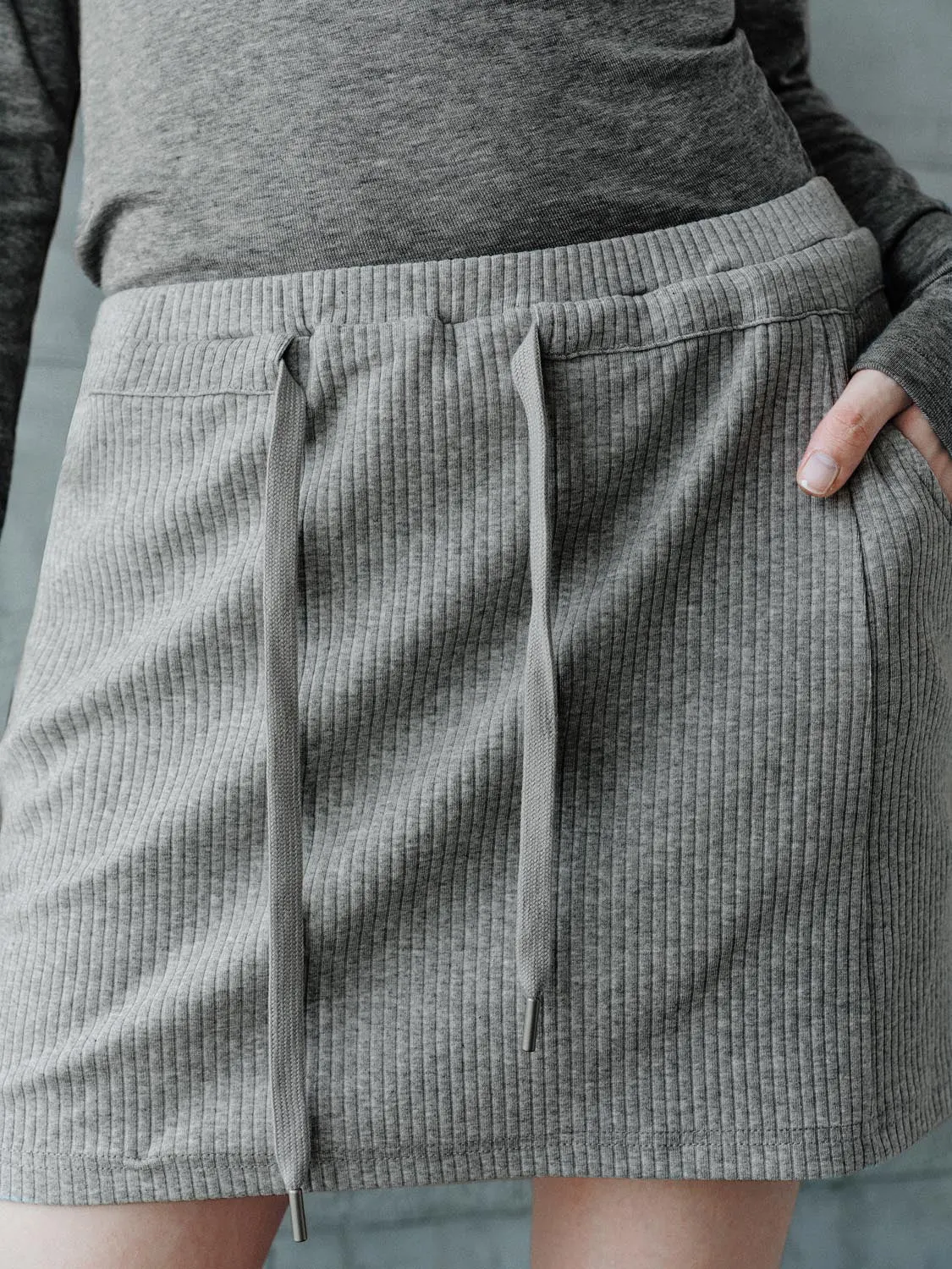 Straight Mini Skirts sold by Urban Revivo product image thumbnail 5