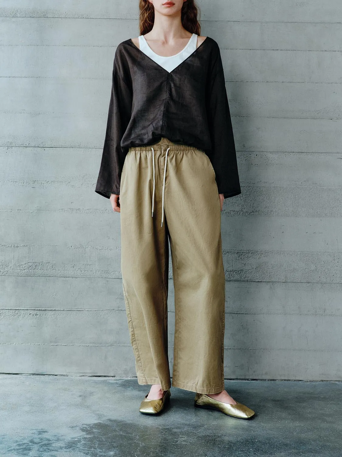Trousers sold by Urban Revivo product image thumbnail 2