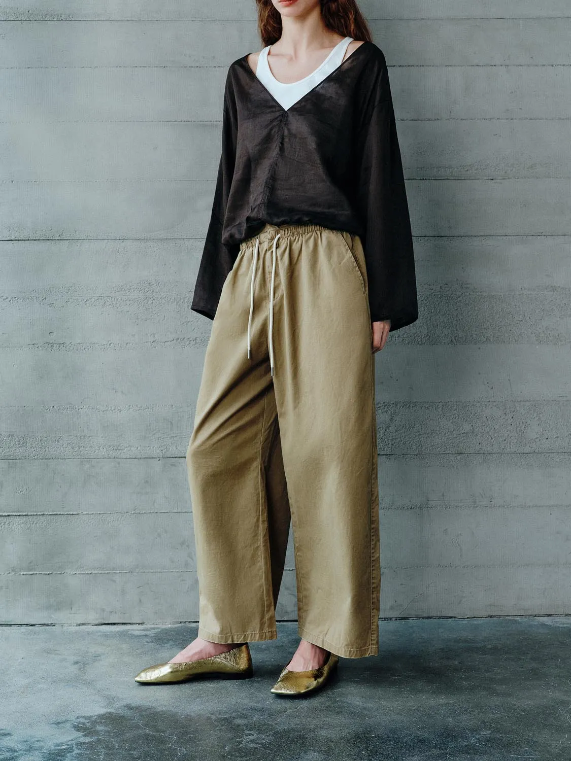 Trousers sold by Urban Revivo product image thumbnail 3
