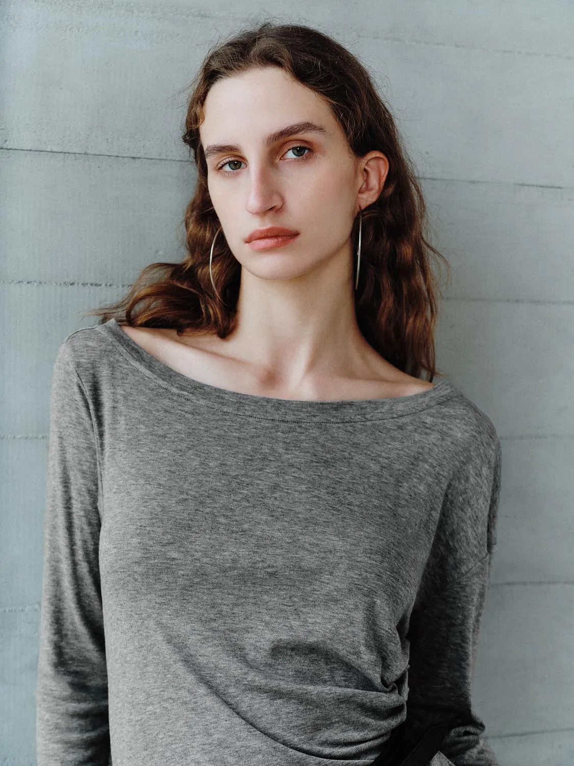 One Shoulder Long Sleeve T-Shirts sold by Urban Revivo product image thumbnail 3
