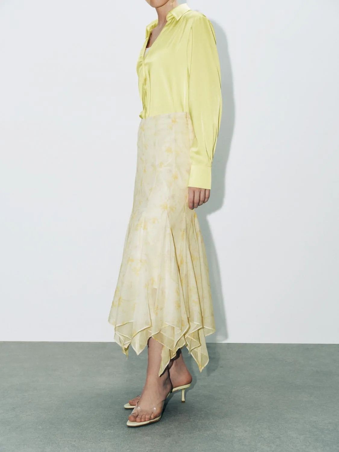 A-Line Fishtail Skirts sold by Urban Revivo product image thumbnail 3