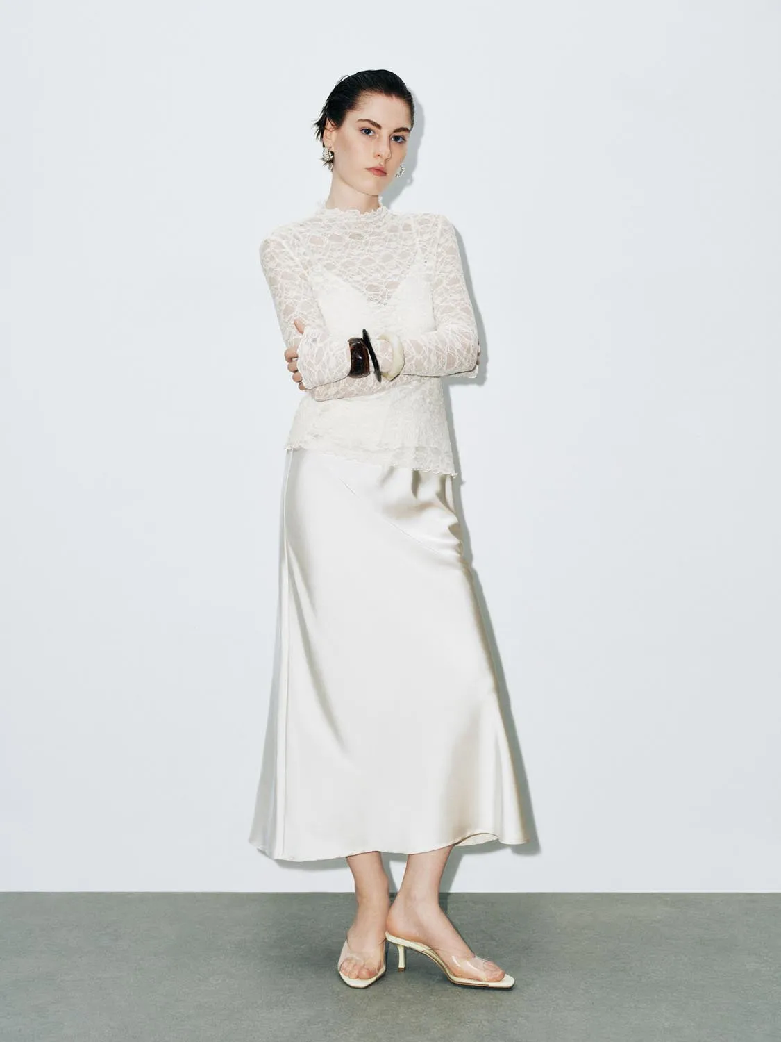 Lace T-Shirts sold by Urban Revivo product image thumbnail 4