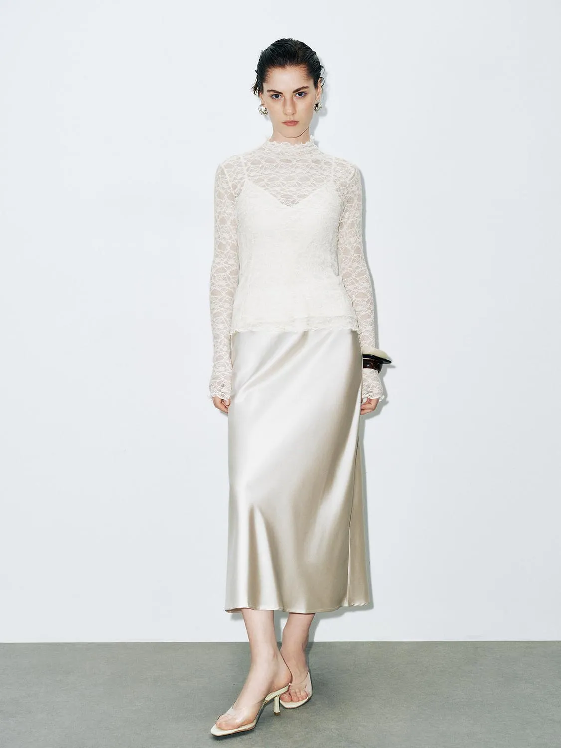 Lace T-Shirts sold by Urban Revivo product image thumbnail 5