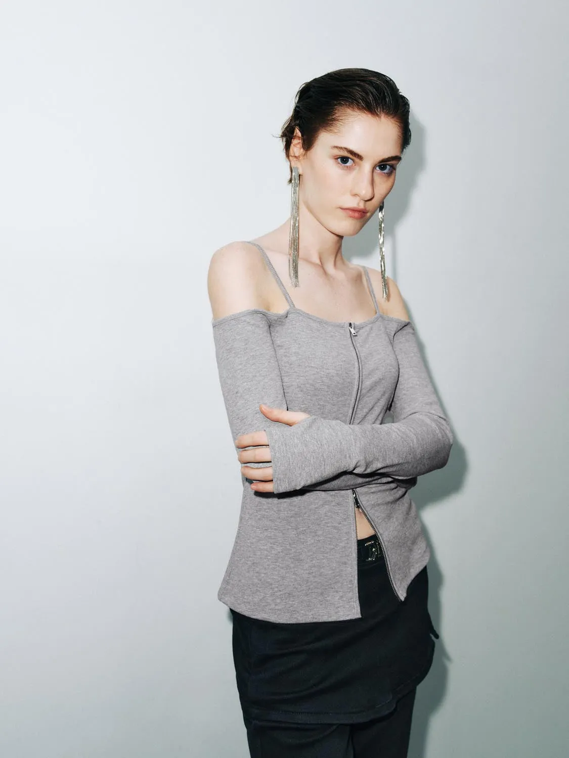 Off Shoulder T-Shirts sold by Urban Revivo product image thumbnail 2