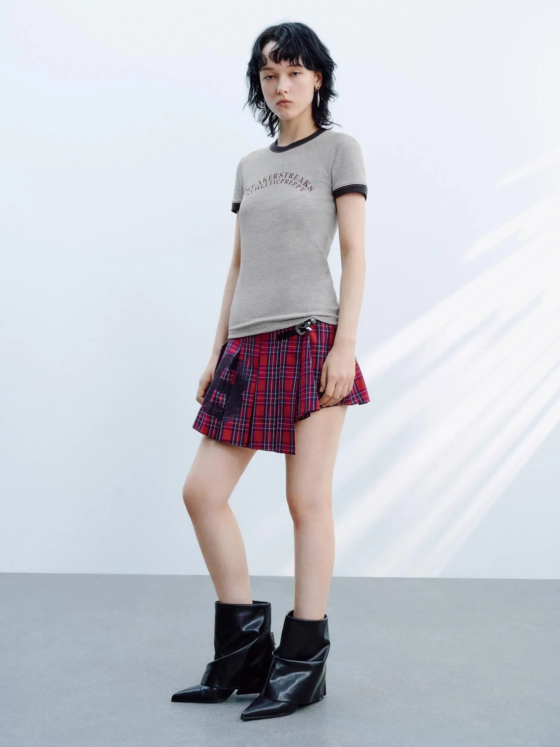 Printed Short Sleeve T-Shirts sold by Urban Revivo product image thumbnail 5