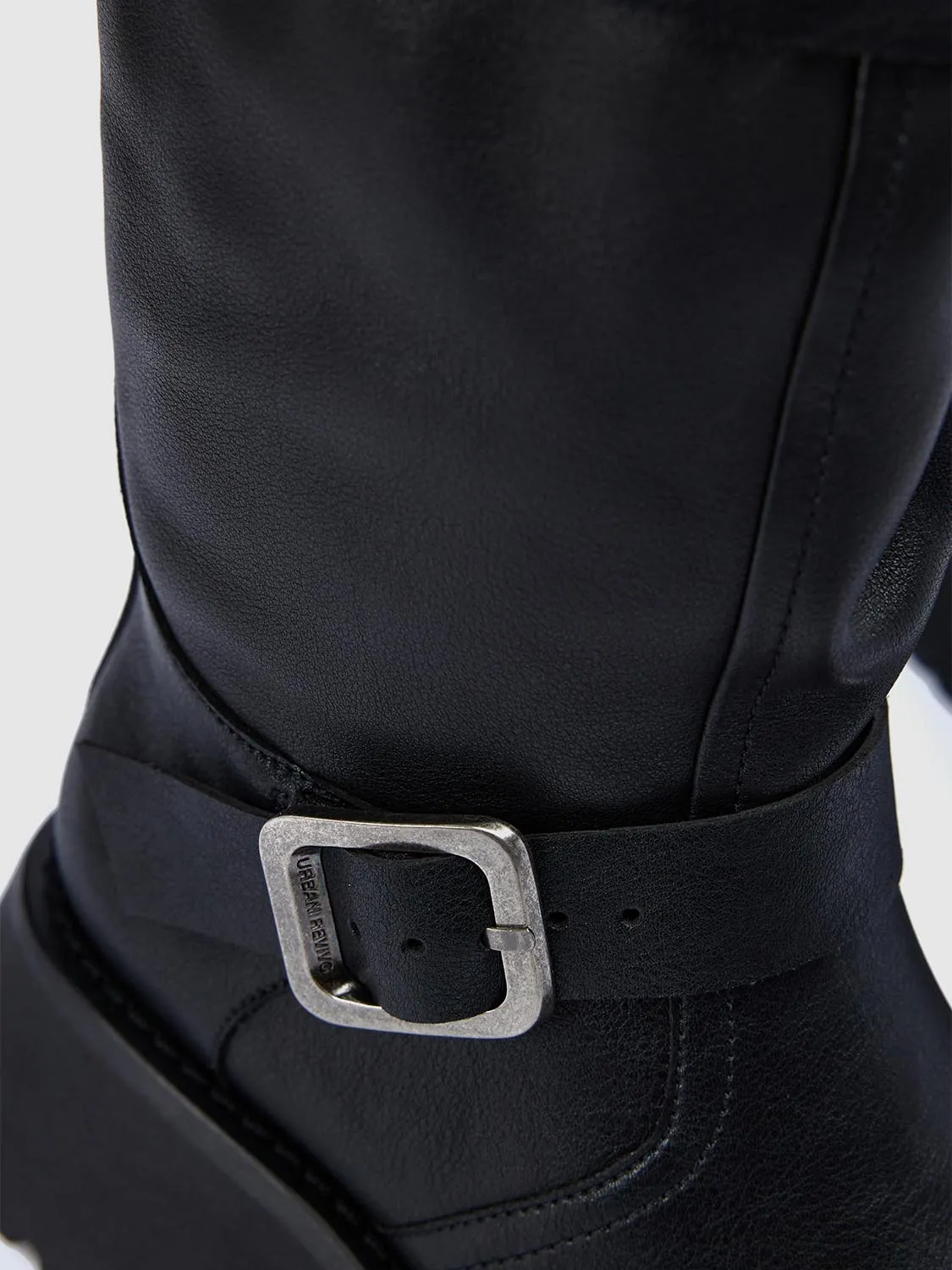 Boots sold by Urban Revivo product image thumbnail 5