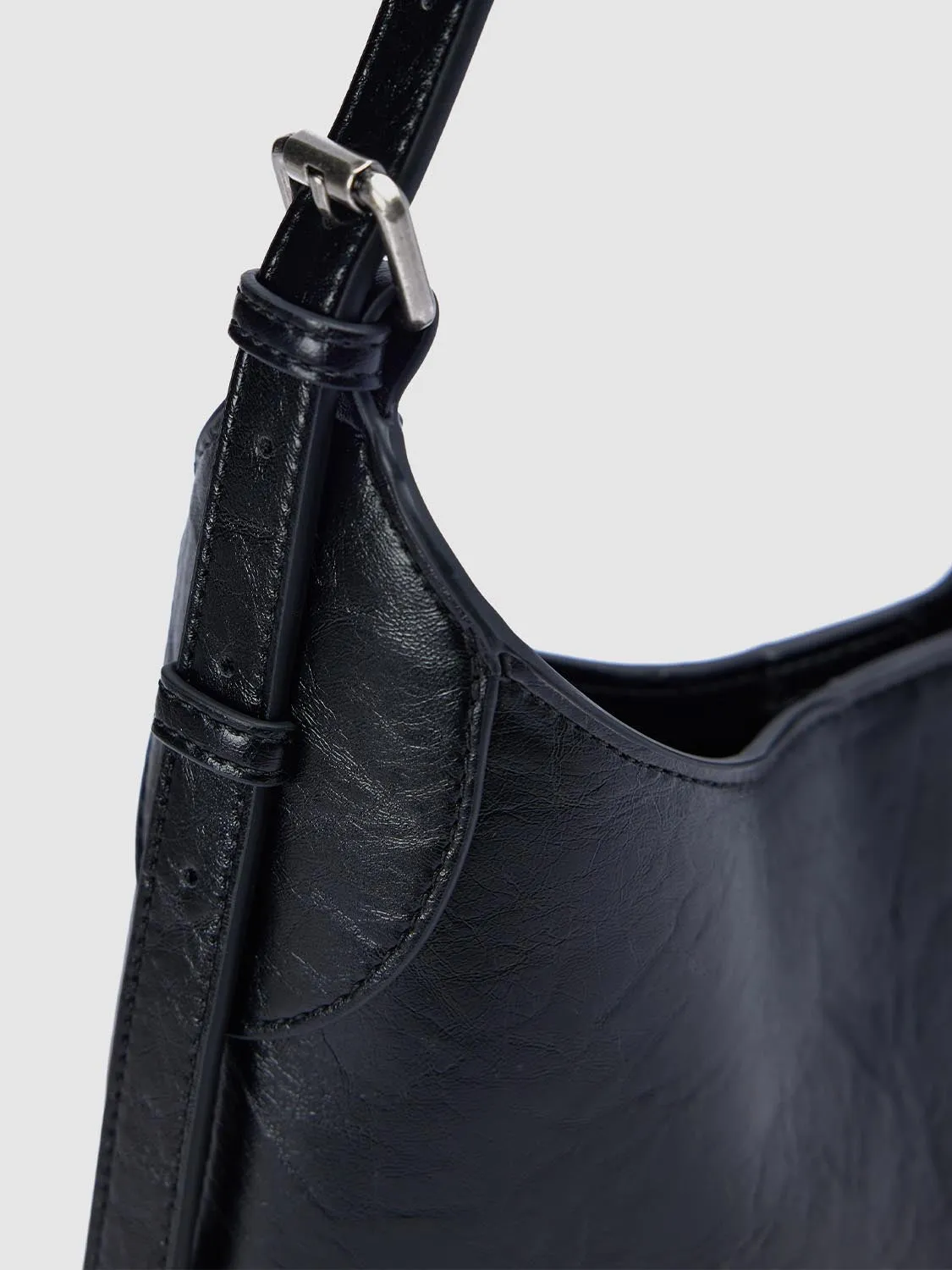 Shoulder Bags sold by Urban Revivo product image thumbnail 5