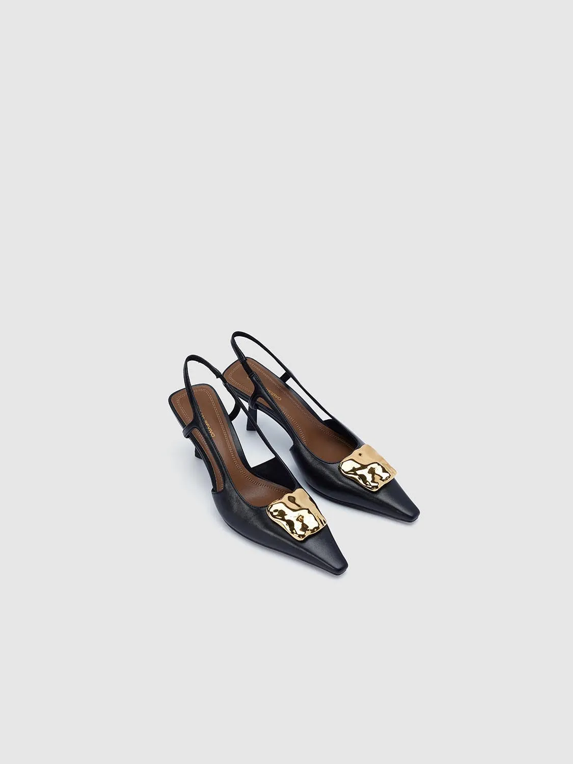 Slingbacks sold by Urban Revivo