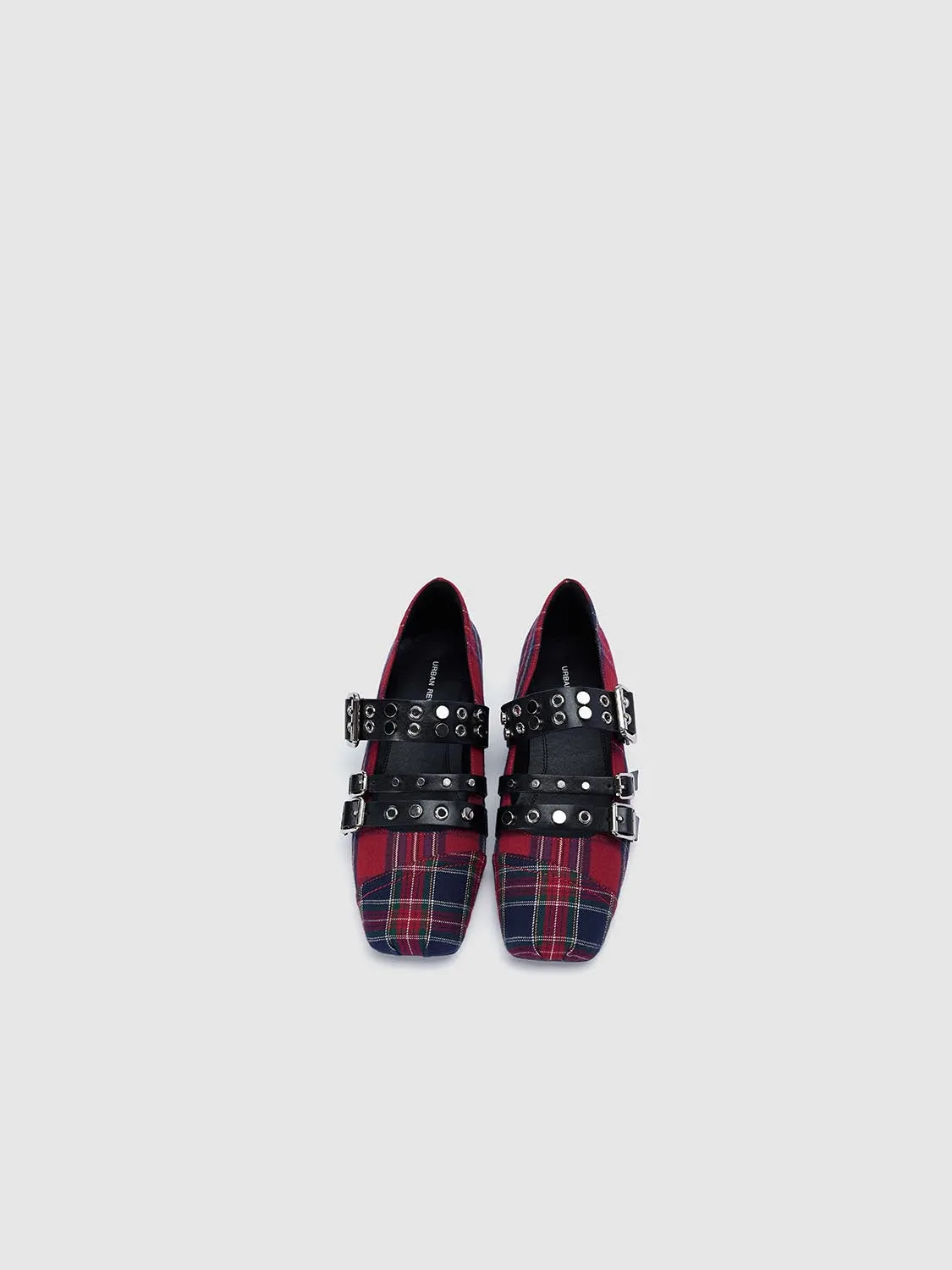 Pumps sold by Urban Revivo product image thumbnail 2