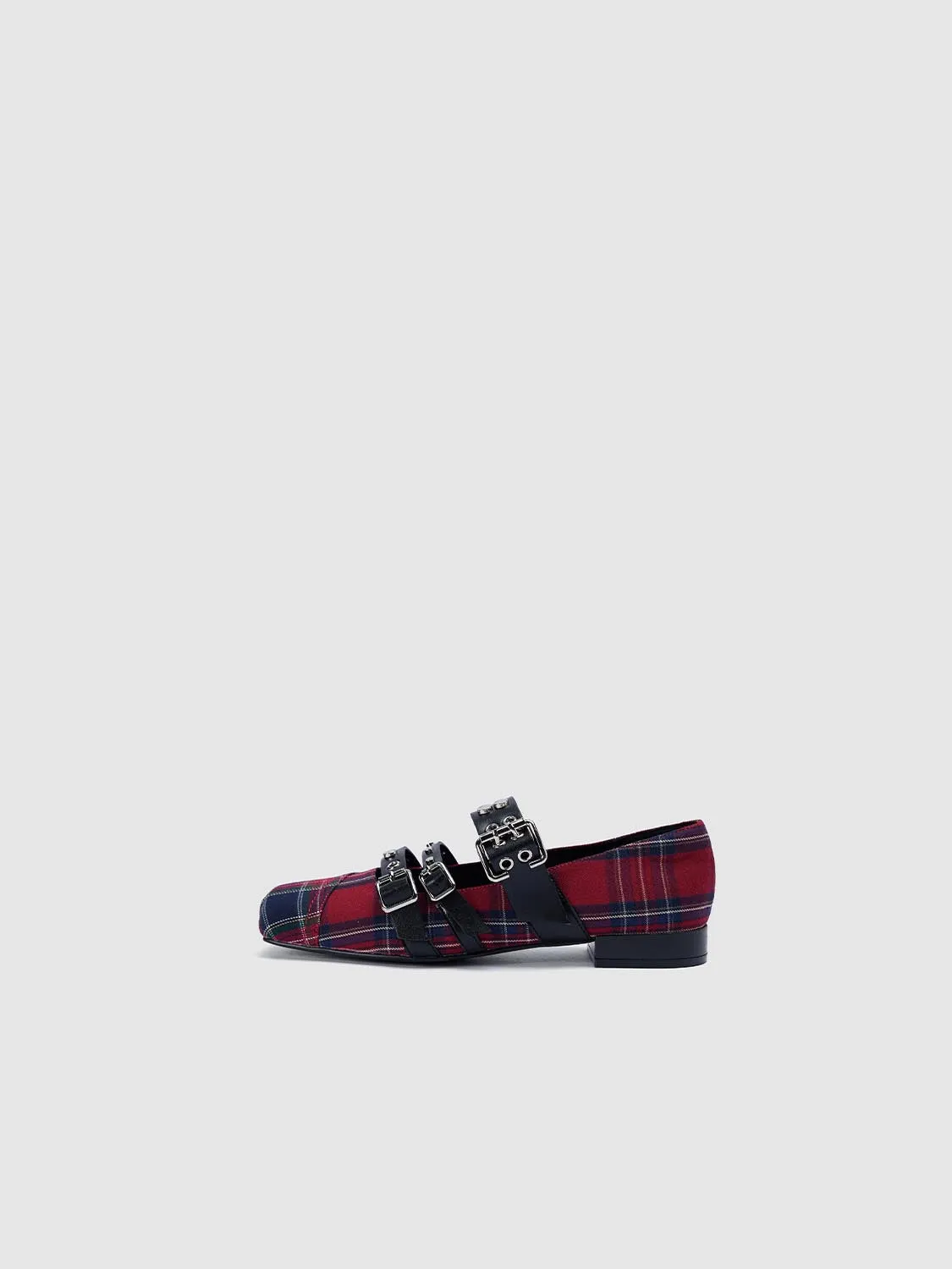 Pumps sold by Urban Revivo product image thumbnail 3