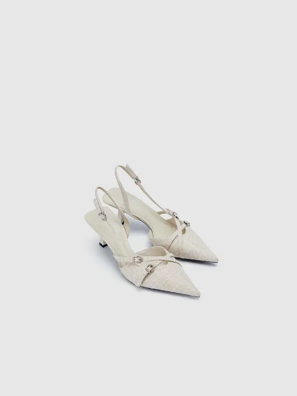 Slingbacks sold by Urban Revivo