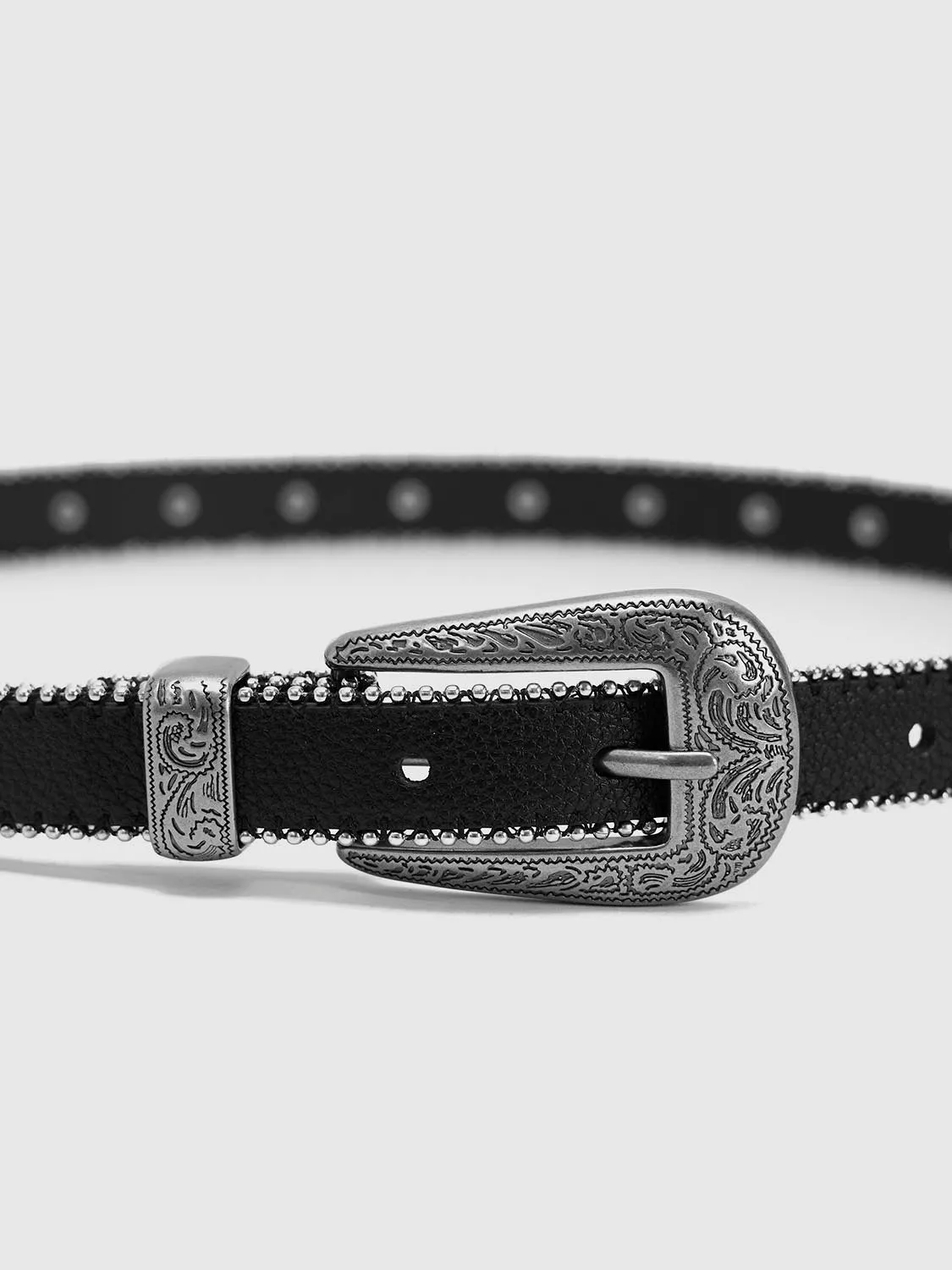 Belts sold by Urban Revivo product image thumbnail 5