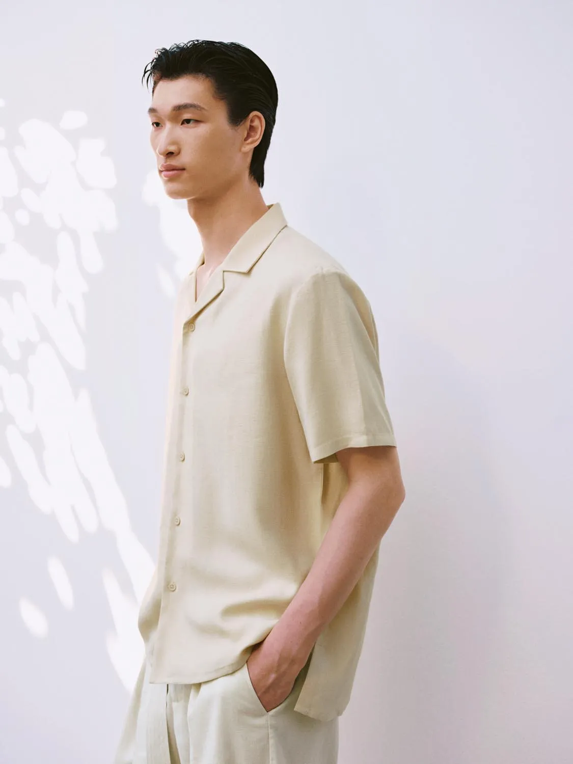 Short Sleeve Shirts sold by Urban Revivo product image thumbnail 2