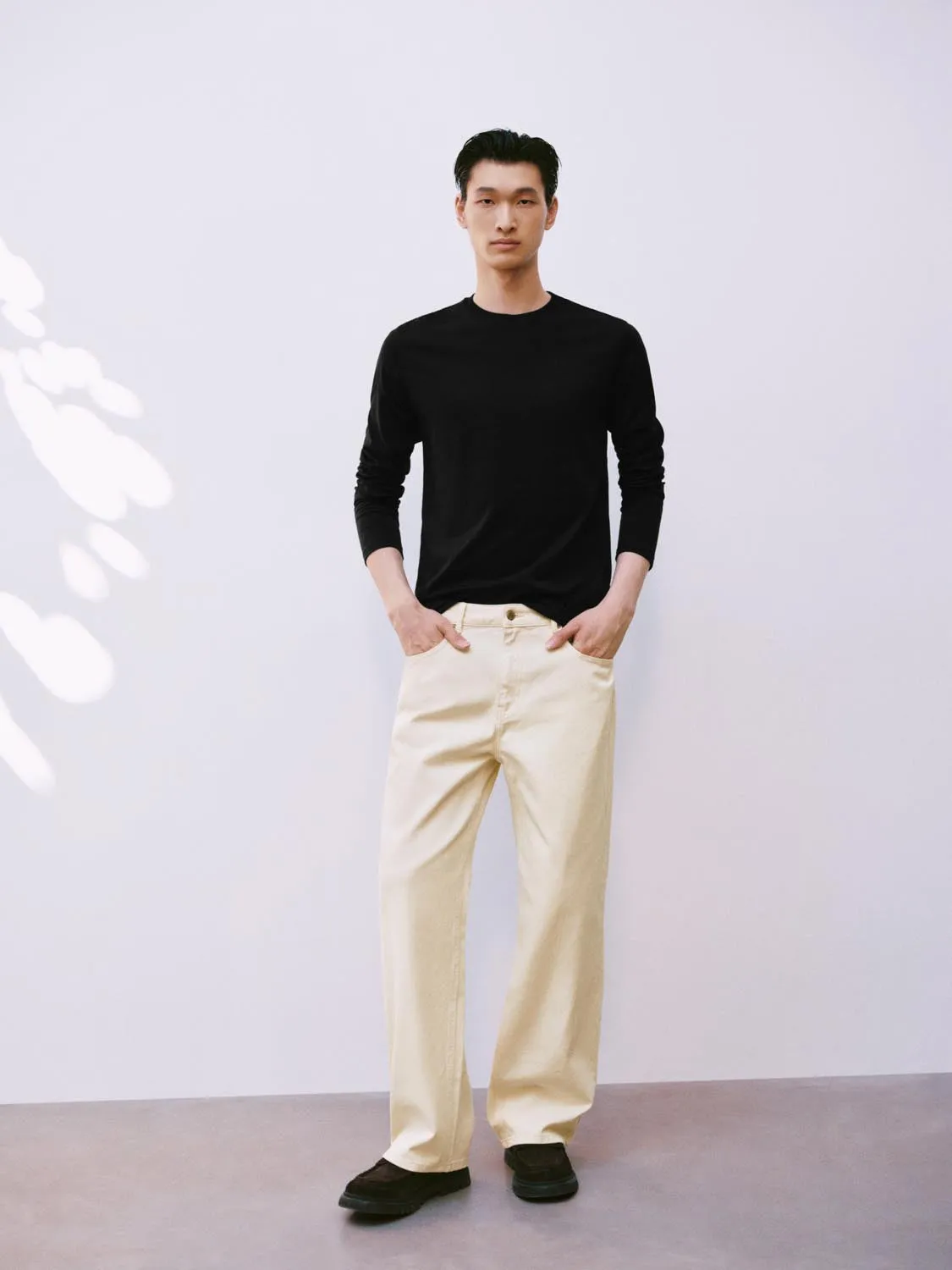 Long Sleeve T-Shirts sold by Urban Revivo product image thumbnail 4