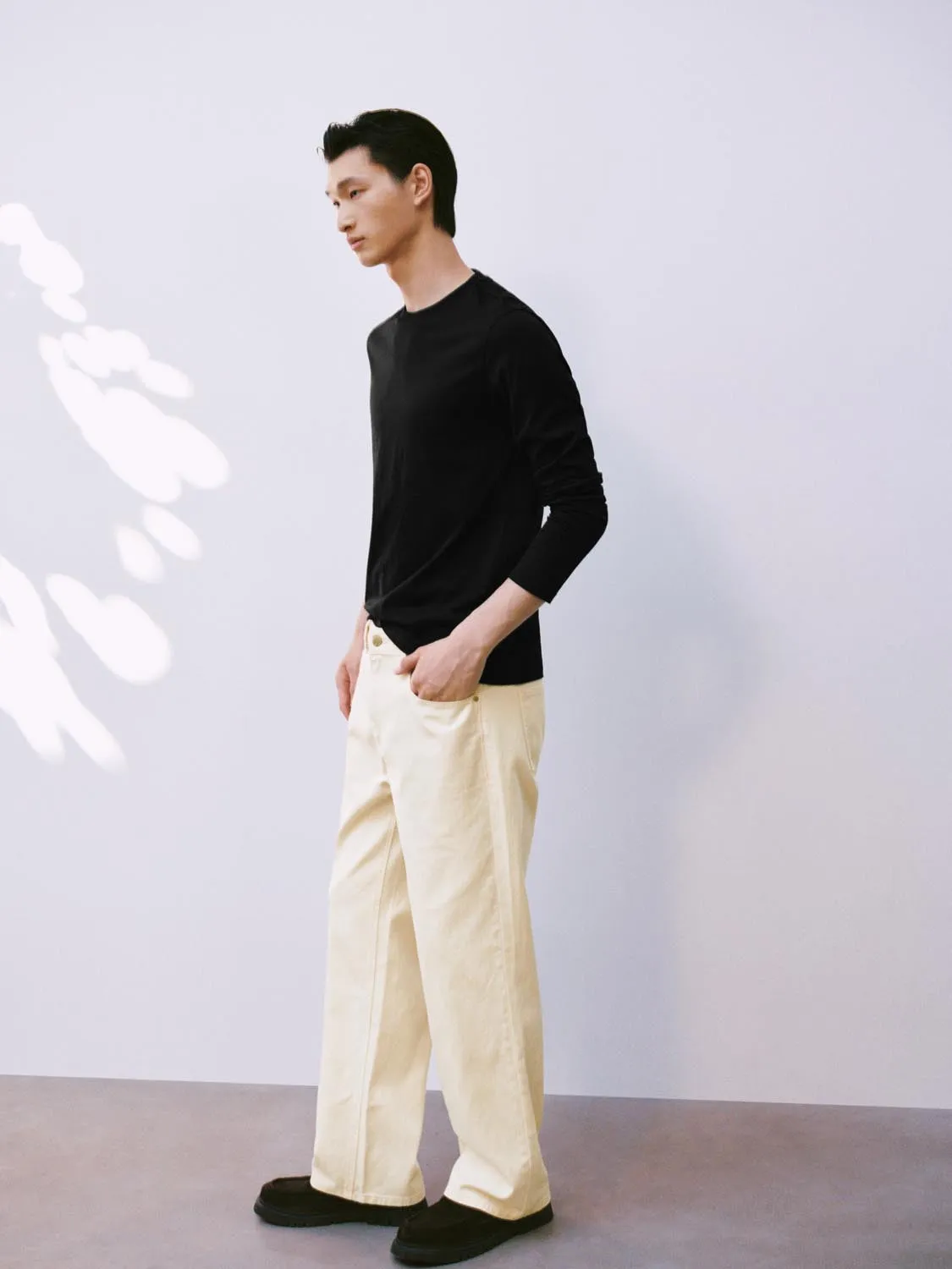 Long Sleeve T-Shirts sold by Urban Revivo product image thumbnail 5