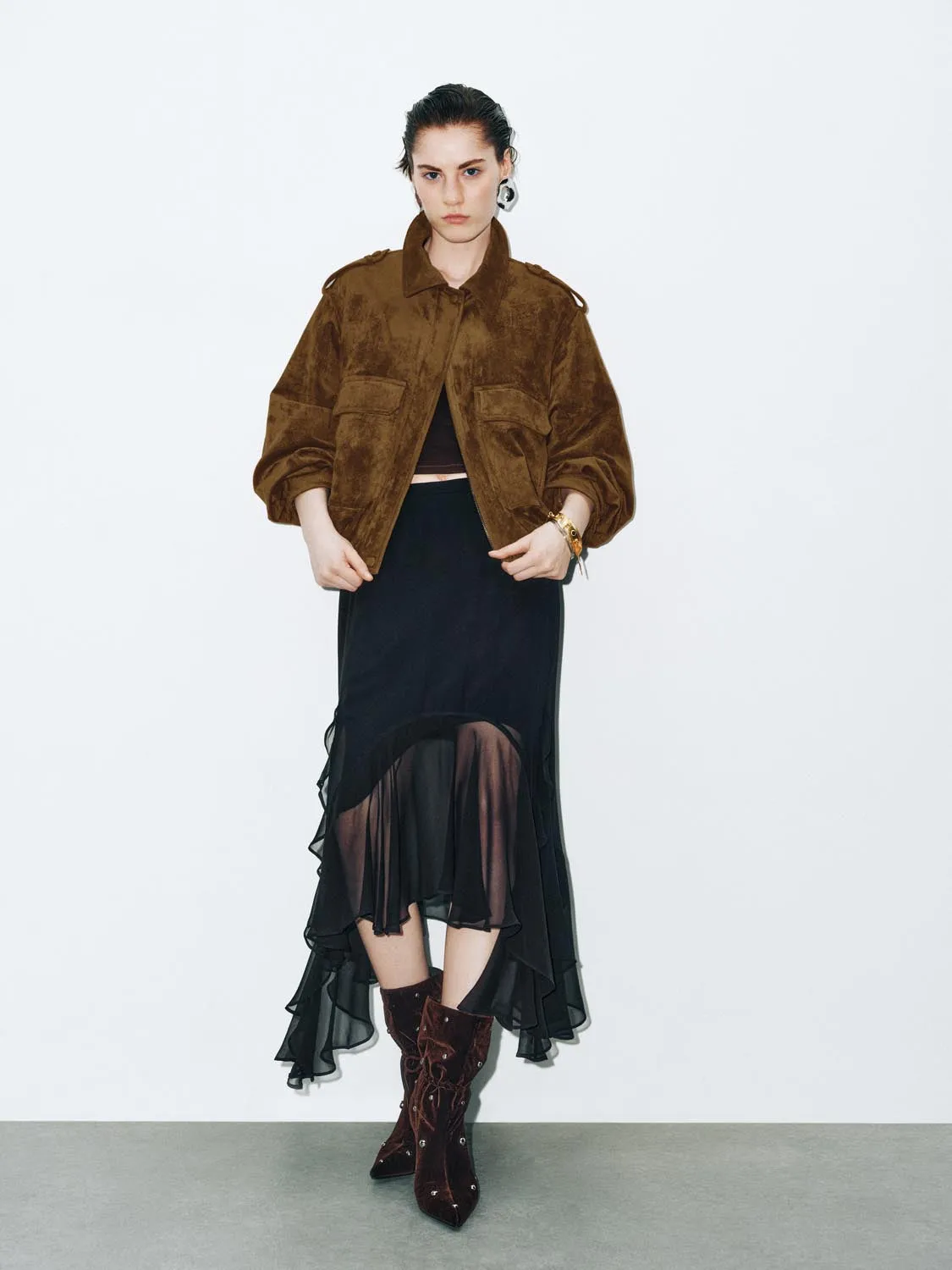 Suede Cropped Jackets sold by Urban Revivo product image thumbnail 4