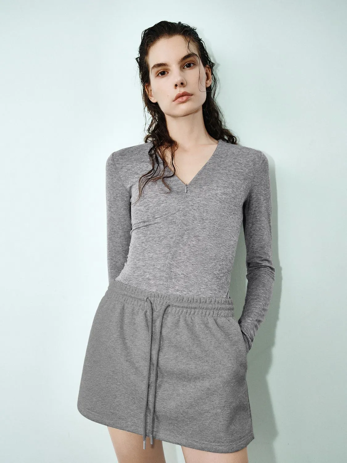 Long Sleeve T-Shirts sold by Urban Revivo