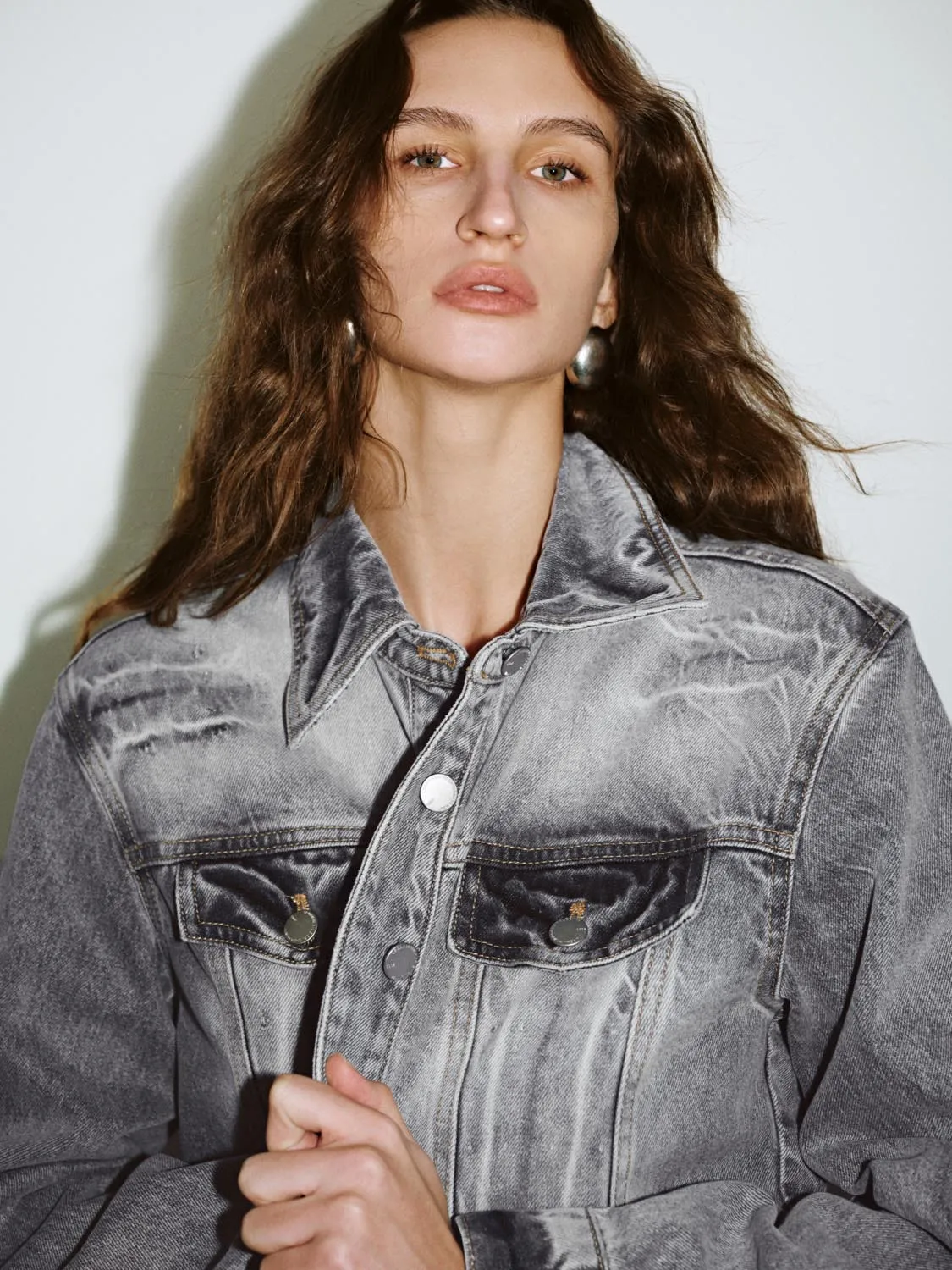 Cropped Denim Jackets sold by Urban Revivo product image thumbnail 3