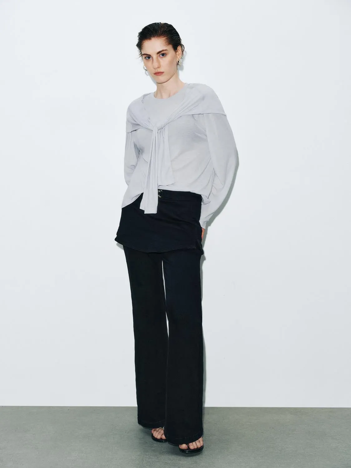 Scarf Décor Long Sleeve T-Shirts sold by Urban Revivo product image thumbnail 5