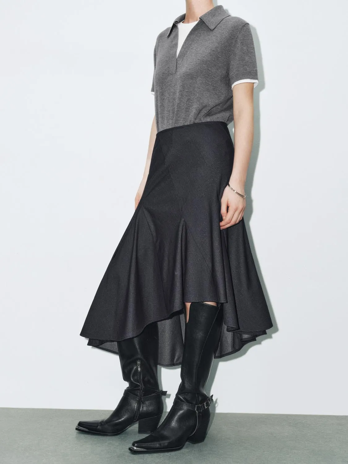 Irregular Hem Denim Skirts sold by Urban Revivo product image thumbnail 3