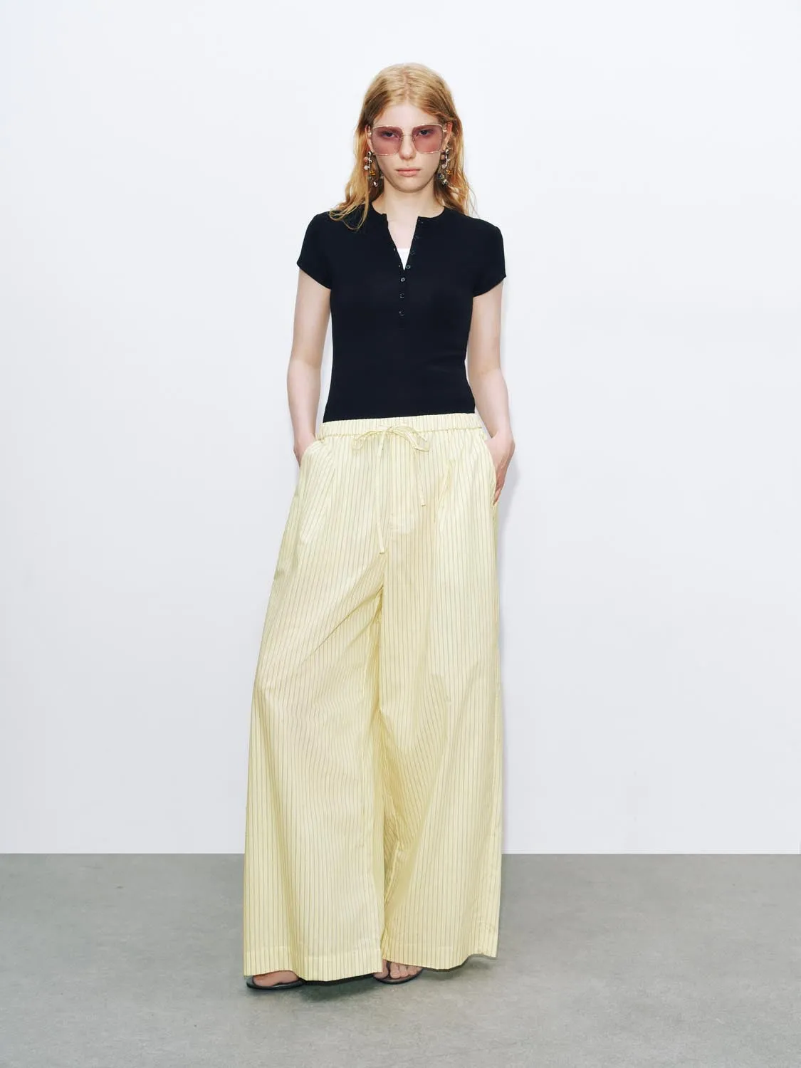 Wide-Leg Pants sold by Urban Revivo product image thumbnail 4