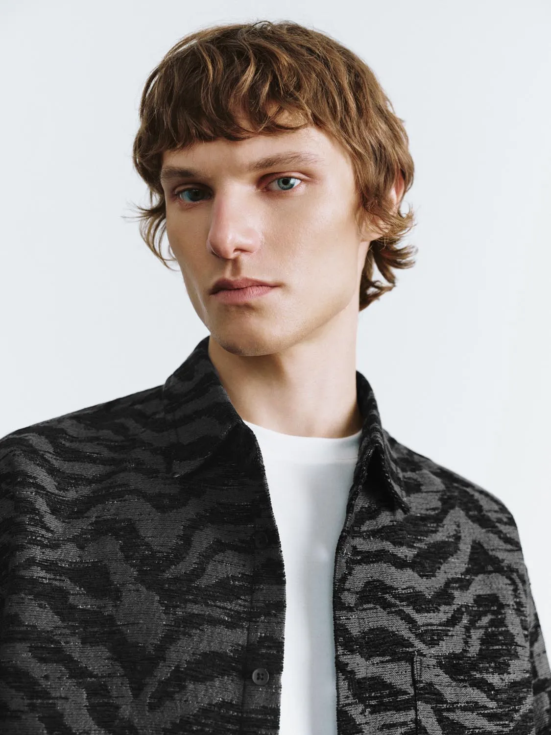 Animal Skin Print Jackets sold by Urban Revivo product image thumbnail 3