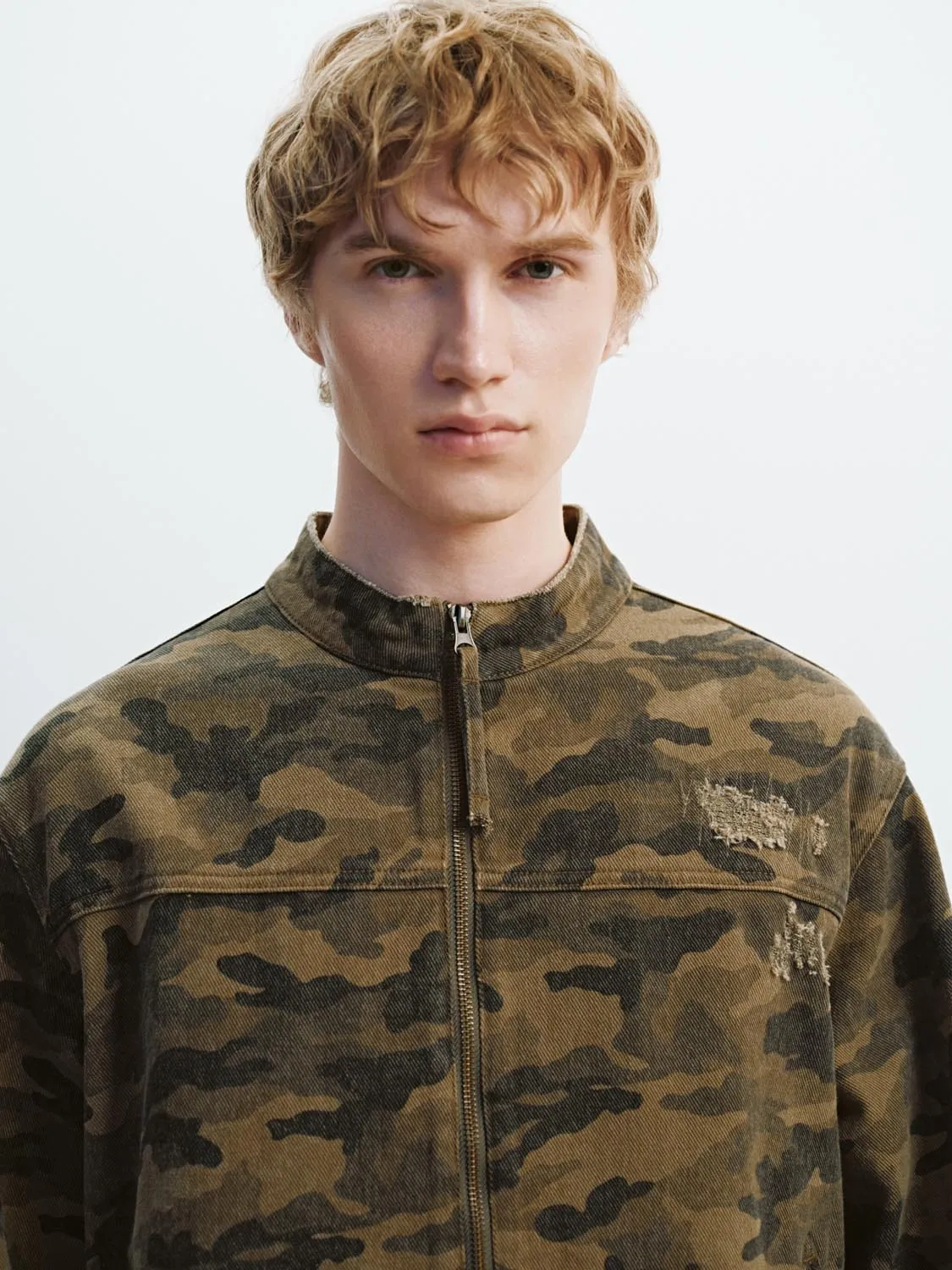 Denim Jackets sold by Urban Revivo product image thumbnail 3