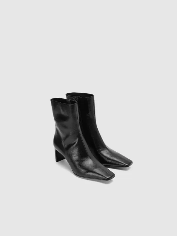 Point Toe Ankle Boots sold by Urban Revivo
