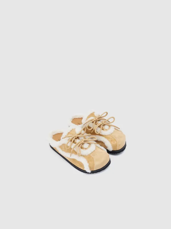 Sneaker Mules Slippers sold by Urban Revivo