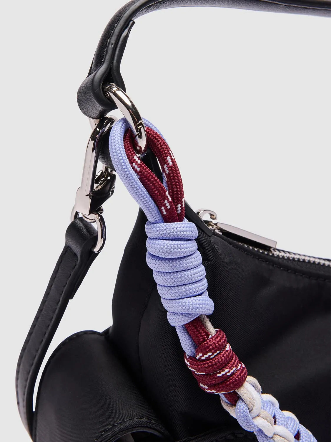 Double Chain Shoulder Bags sold by Urban Revivo product image thumbnail 5