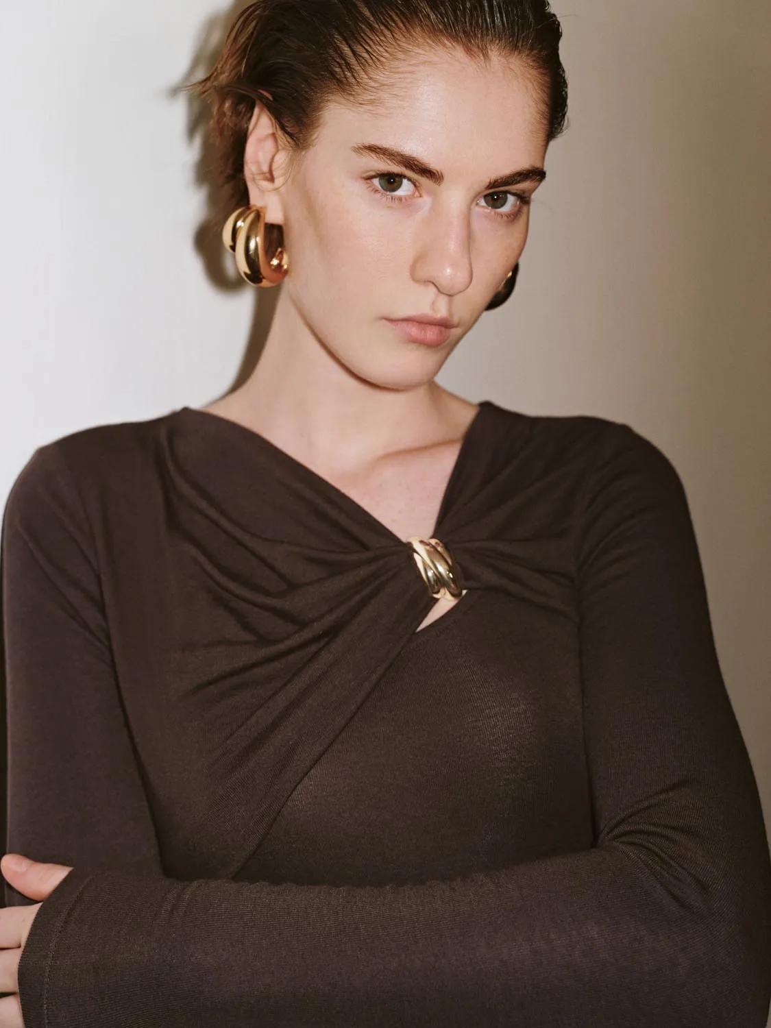 Draped Asymmetric Long Sleeve T-Shirts sold by Urban Revivo product image thumbnail 3