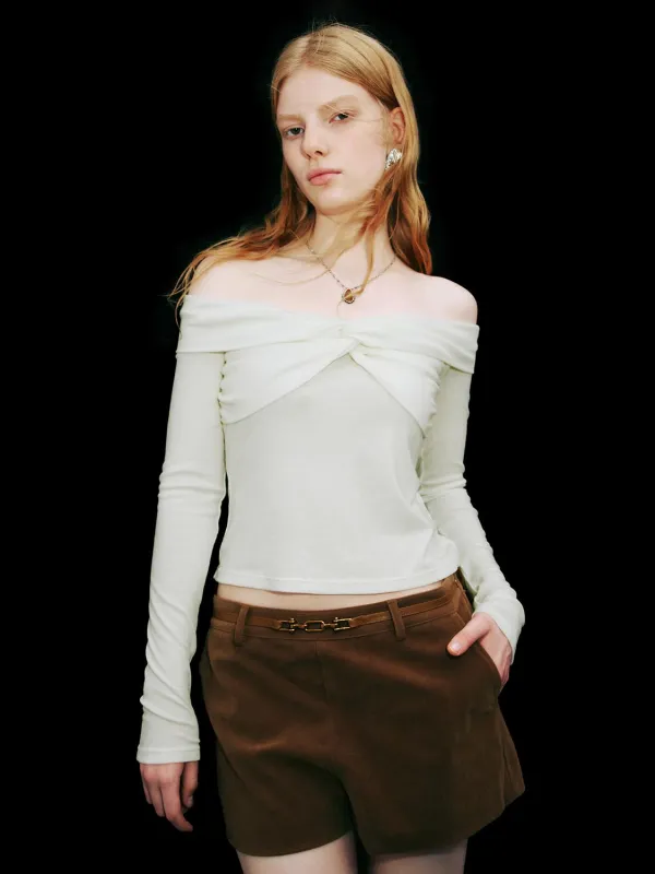 Off-the-Shoulder Long Sleeve T-Shirts sold by Urban Revivo