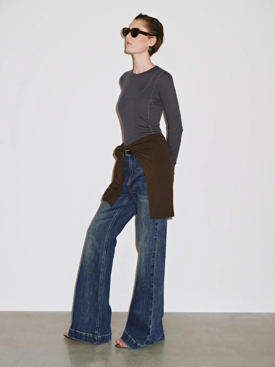 Slim Fit Long Sleeve T-Shirts sold by Urban Revivo product image thumbnail 5