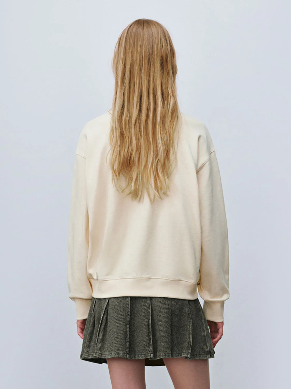 Crew Neck Loose Sweatshirts sold by Urban Revivo product image thumbnail 2