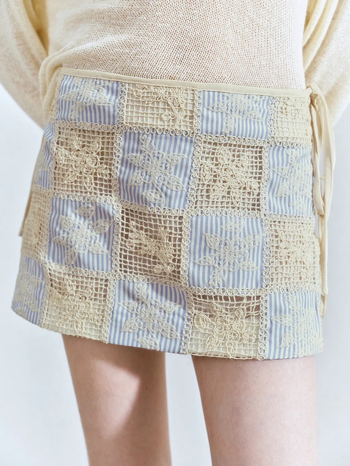 Straight Skirts sold by Urban Revivo product image thumbnail 4