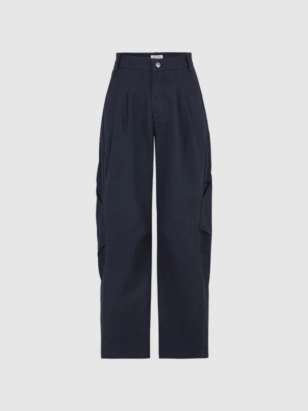 Zip-Fly Loose Carrot Trousers sold by Urban Revivo