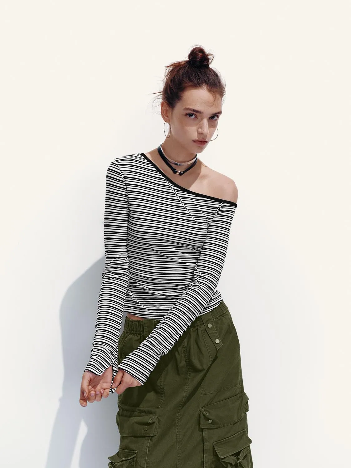 One Shoulder Long Sleeve Stripped T-Shirts sold by Urban Revivo product image thumbnail 2