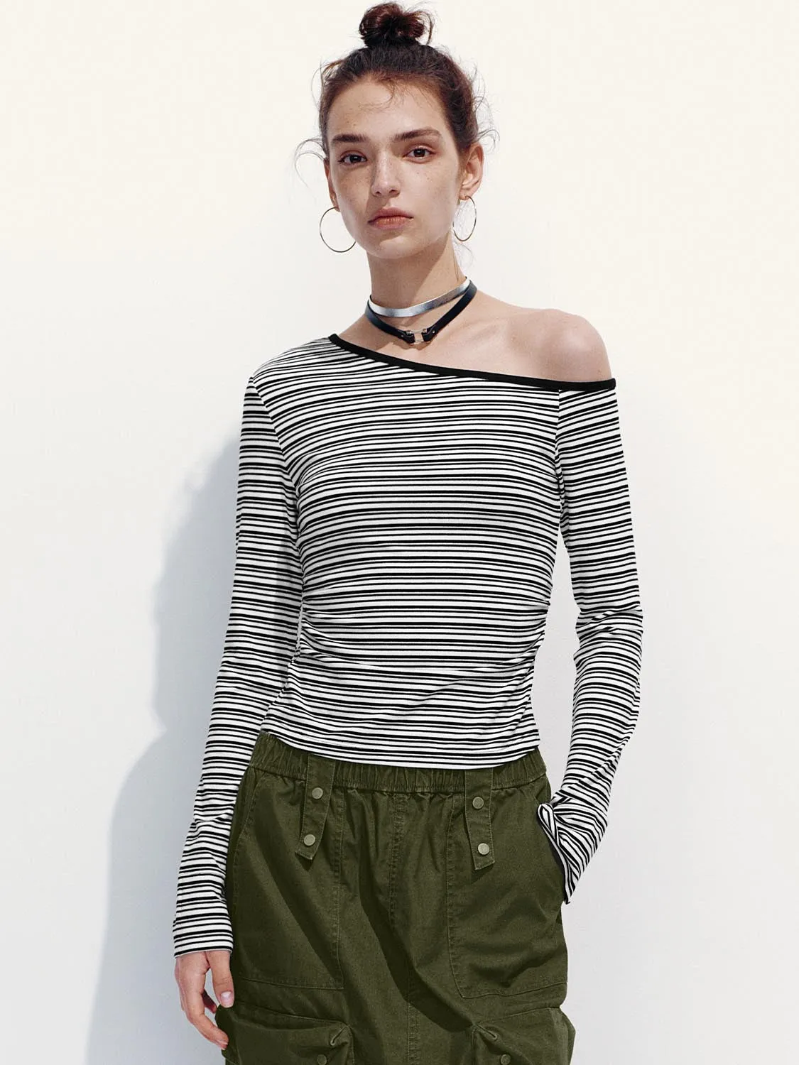 One Shoulder Long Sleeve Stripped T-Shirts sold by Urban Revivo