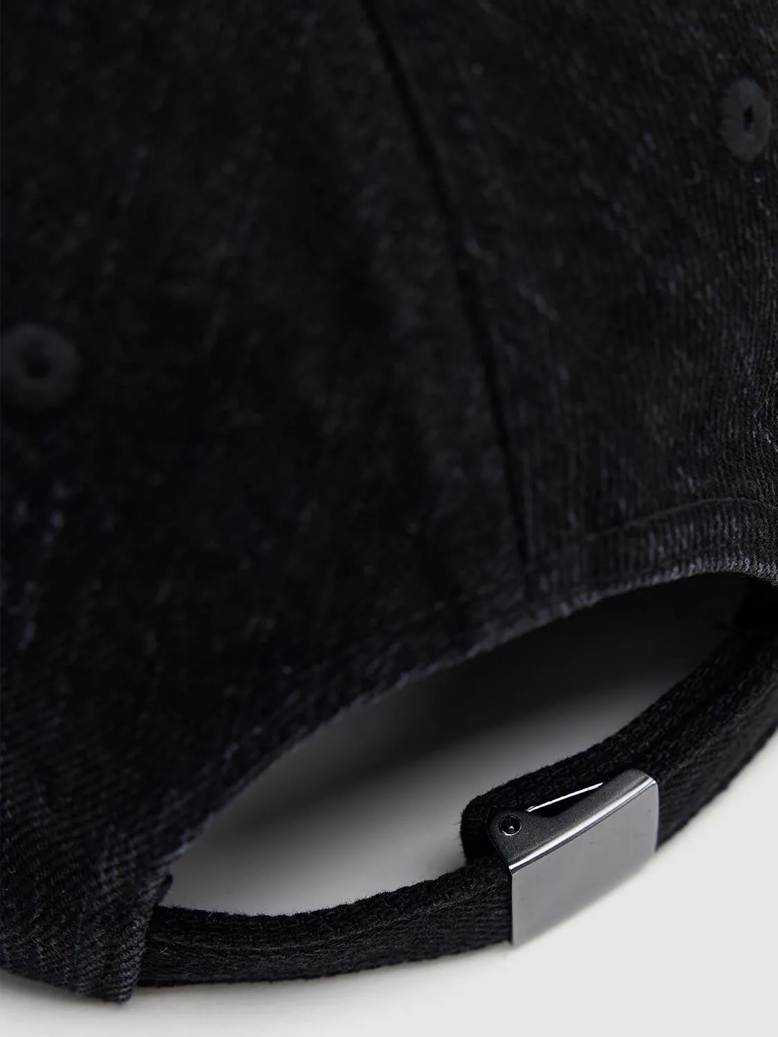 Embroidered Baseball Cap sold by Urban Revivo product image thumbnail 4