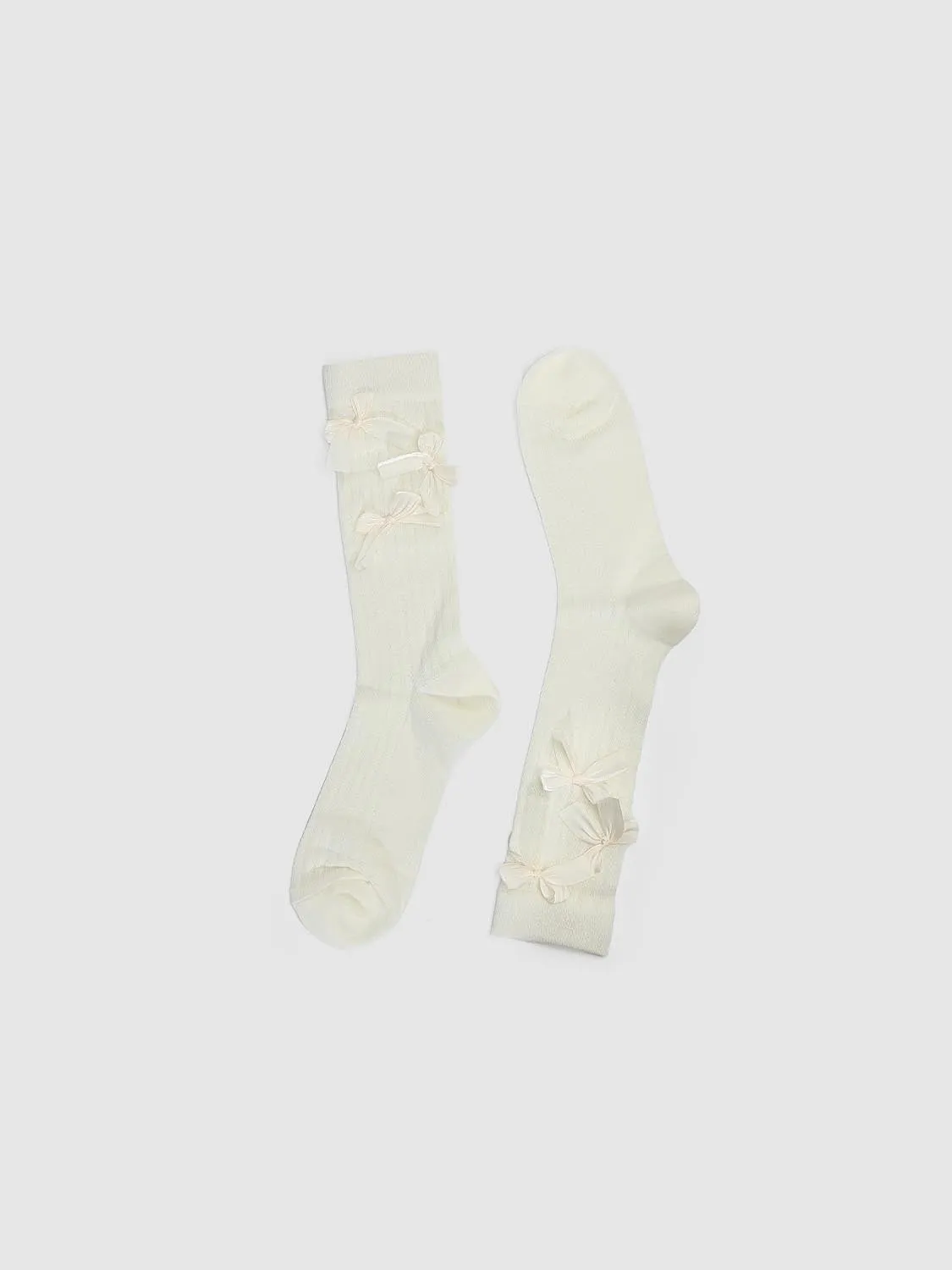 Bow Décor Ribbed Socks sold by Urban Revivo product image thumbnail 2