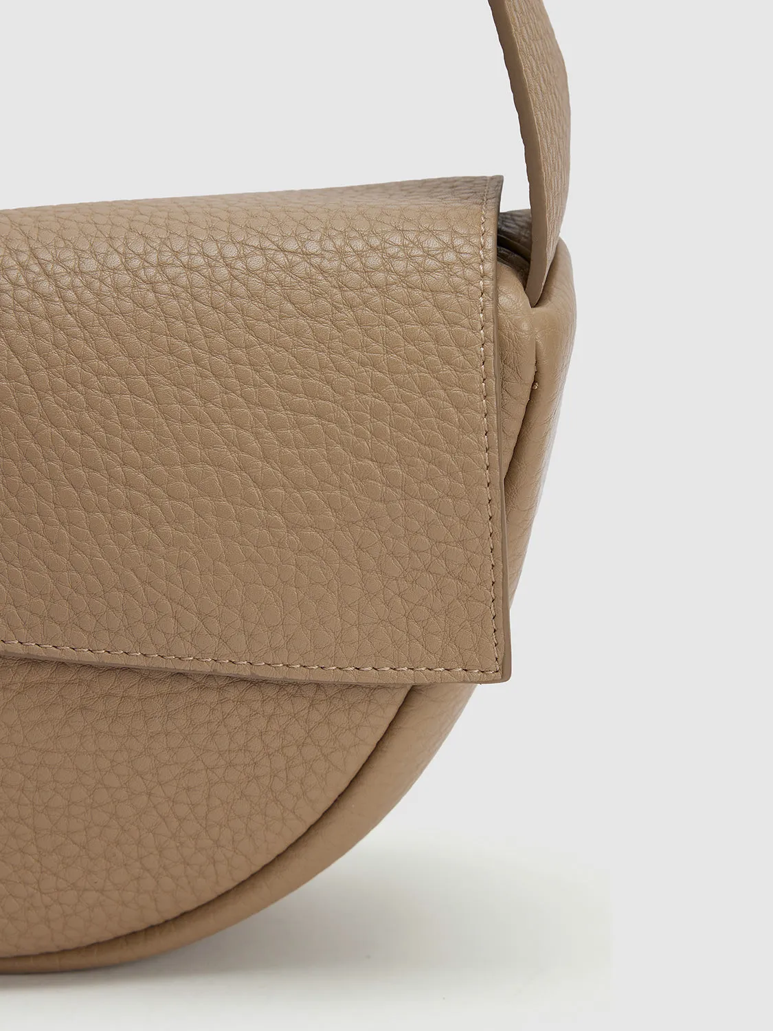 Vegan Leather Crossbody Bags sold by Urban Revivo product image thumbnail 5