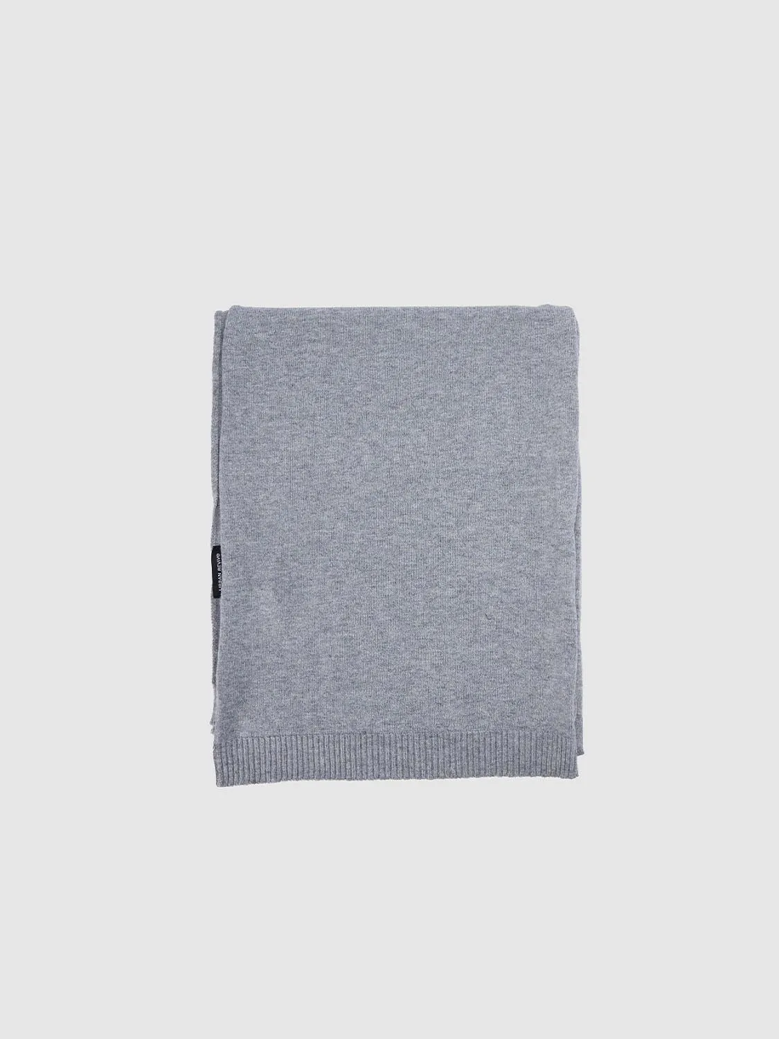 Scarf sold by Urban Revivo product image thumbnail 2